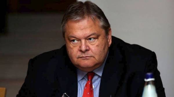 Βενιζέλος: Παράνομο το αίτημα άρσης της ασυλίας Λοβέρδου