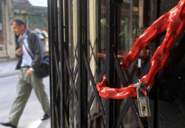 ΓΣΕΒΕΕ: 1 στους 2 επαγγελματίες θεωρεί ότι το toolkit του ΟΟΣΑ δε θα οδηγήσει σε μειώσεις τιμών- "Σε βαθύ επενδυτικό λήθαργο η πραγματική οικονομία"