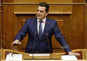 Σκρέκας: 2,5 φορές περισσότερα σπίτια χωρίς ρεύμα-Αποκατάσταση στον μισό χρόνο