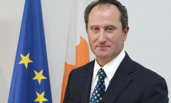 Tageszeitung: Ισχυρό πλήγμα δέχεται η κυπριακή Αριστερά