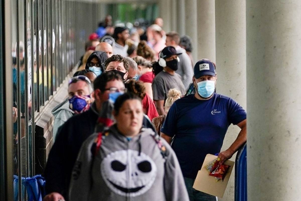 Στις 751.000 οι νέες αιτήσεις για επίδομα ανεργίας στις ΗΠΑ