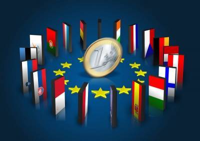 Σε τροχιά ανάκαμψης η καταναλωτική εμπιστοσύνη στην ευρωζώνη