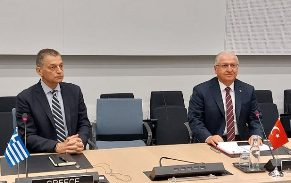 Τετ α τετ Στεφανή-Güler στο περιθώριο της Υπουργικής Συνάντησης του ΝΑΤΟ