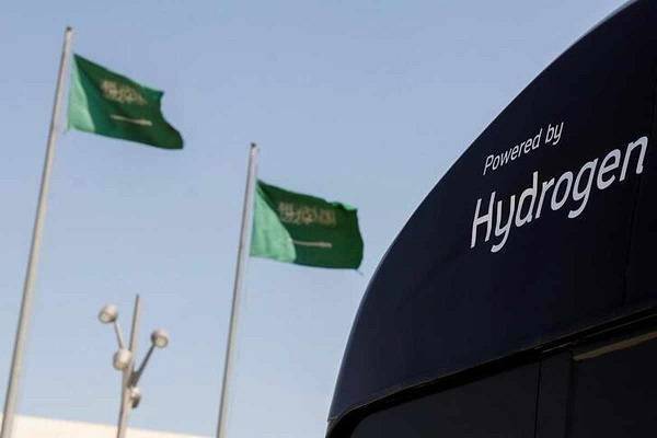 «Στροφή» από το πετρέλαιο στο υδρογόνο για τη Σαουδική Αραβία