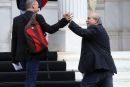 Βαρουφάκης: Ξέχασε το «αγάπη μου, έκλεισα τις τράπεζες» και κάνει μήνυση στον Ντράγκι...