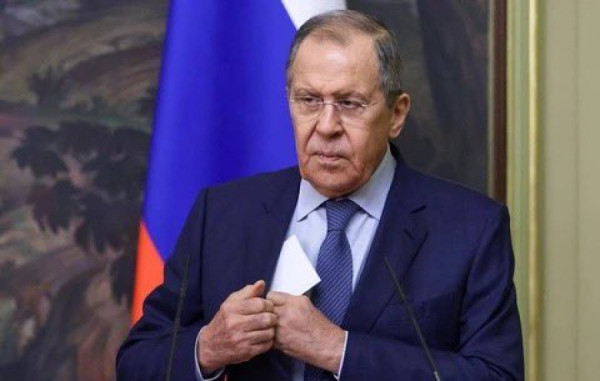 Λαβρόφ: «Απαράδεκτες» οι οικονομικές πιέσεις στην Κούβα