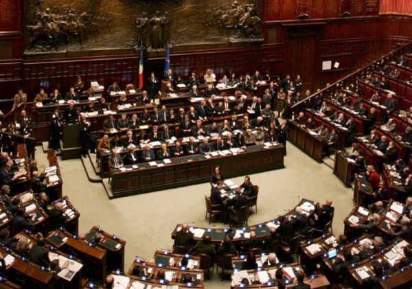 Τι περιλαμβάνουν τα έκτακτα οικονομικά μέτρα της Ιταλίας