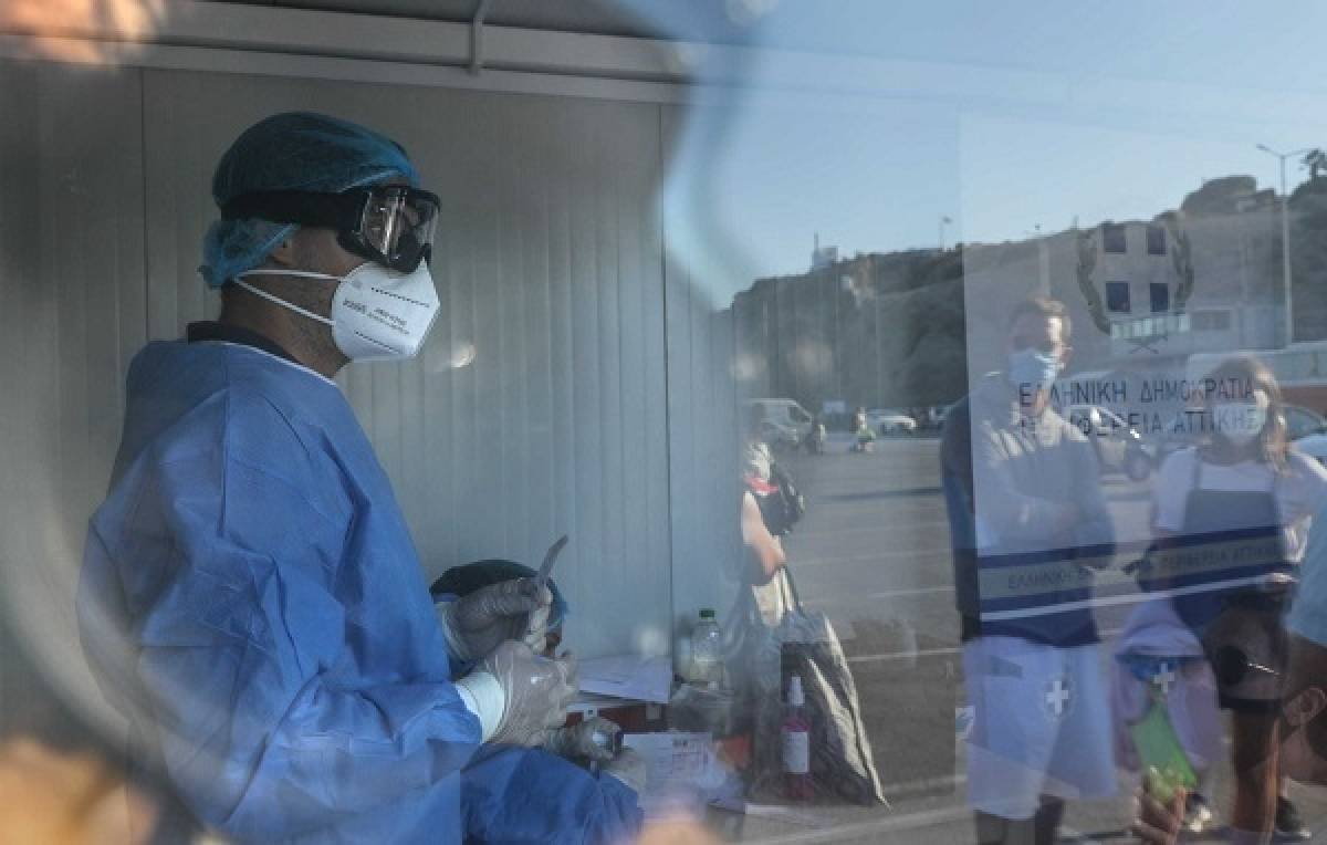 Συναγερμός στον Βύρωνα: 30 κρούσματα κορονοϊού σε δομή φιλοξενίας ανηλίκων