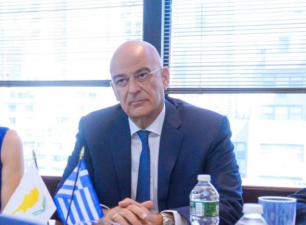 Δένδιας για παραλήρημα Ερντογάν: Ψευδή τα στοιχεία- Εργαλειοποιεί το μεταναστευτικό