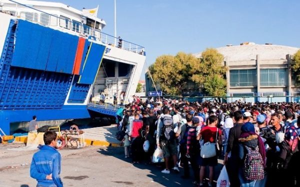 Μυτιλήνη: Η απεργία της ΠΝΟ «βουλιάζει» το νησί από μετανάστες
