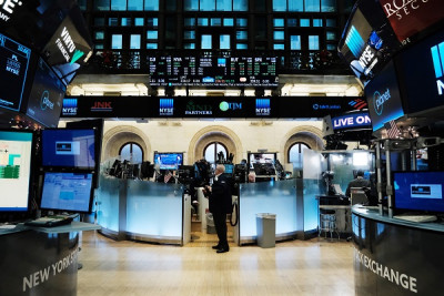 Κατέβασαν «ταχύτητα» οι πωλητές στη Wall Street- Πέμπτη διαδοχική πτώση