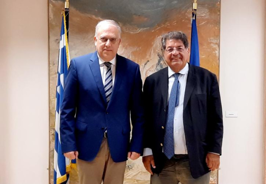 Θεοδωρικάκος: Συνεργαζόμαστε με τις Ανεξάρτητες Αρχές για αποκλιμάκωση των τιμών