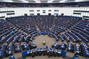 Υποχρεωτική εκπαίδευση ευρωβουλευτών για την πρόληψη της παρενόχλησης εργαζομένων!