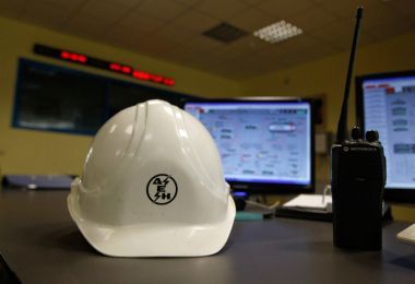 ΝΔ: Σε αναζήτηση στρατηγικού επενδυτή για τη ΔΕΗ