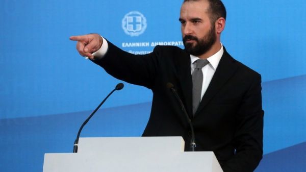 Ποιος μίλησε για «συμμορίτες»;