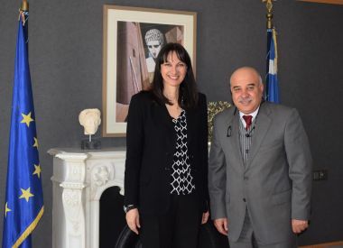 Συναντήσεις Κουντουρά με πρέσβεις Τυνησίας και Τουρκίας