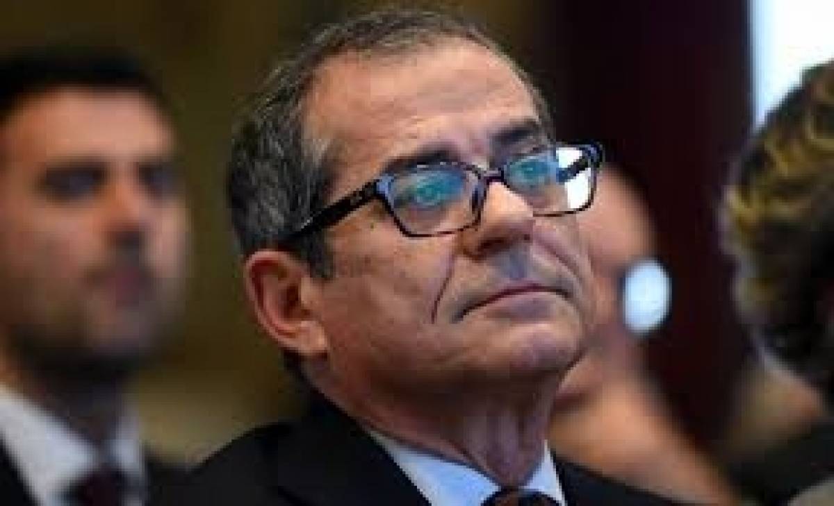 Ιταλός ΥΠΟΙΚ: Το χρέος θα μειωθεί κατά 0,1% του ΑΕΠ φέτος