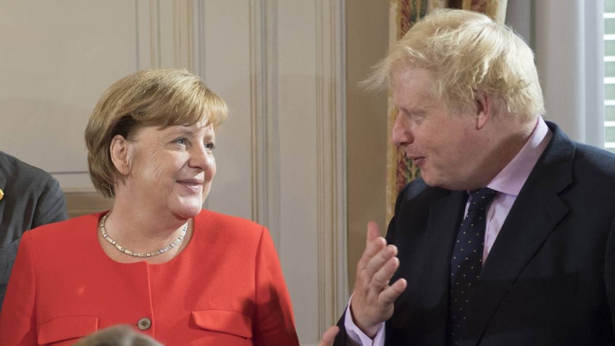 Μέρκελ ενόψει συνάντησης με Τζόνσον: Είμαστε προετοιμασμένοι για no-deal Brexit