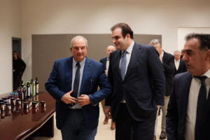 Πιερρακάκης-Καραμανλής: Οι αυξήσεις στη φορολογία των καπνικών προϊόντων θα είναι λελογισμένες