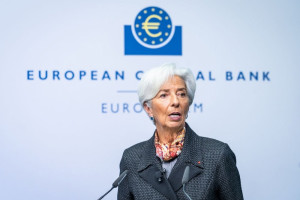Λαγκάρντ:Δεν είναι δουλειά της ΕΚΤ να βοηθήσει τις εταιρείες ενέργειας