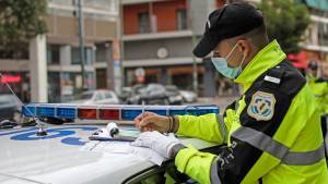 Μέτρα για κορονοϊό: 118 παραβάσεις την Τετάρτη-Πρόστιμα και για κάπνισμα