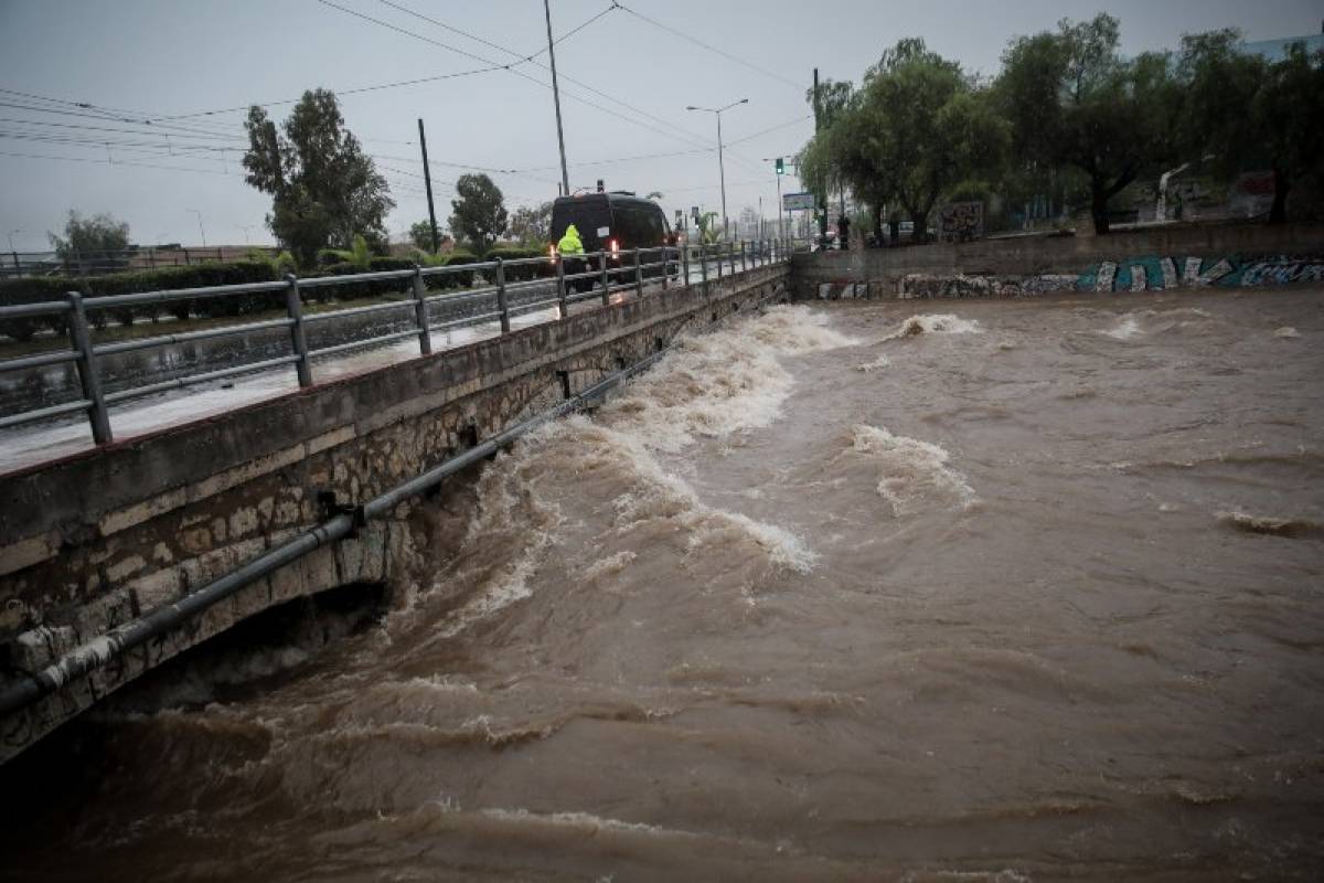 Λέκκας: Πάνω από 75.000.000 τόνοι νερού σε Αττική, Εύβοια, Ηλεία