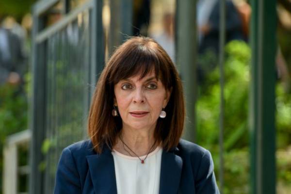 Σακελλαρόπουλου: Να μοιραστούν οι ευρωπαϊκές χώρες τα βάρη του μεταναστευτικού
