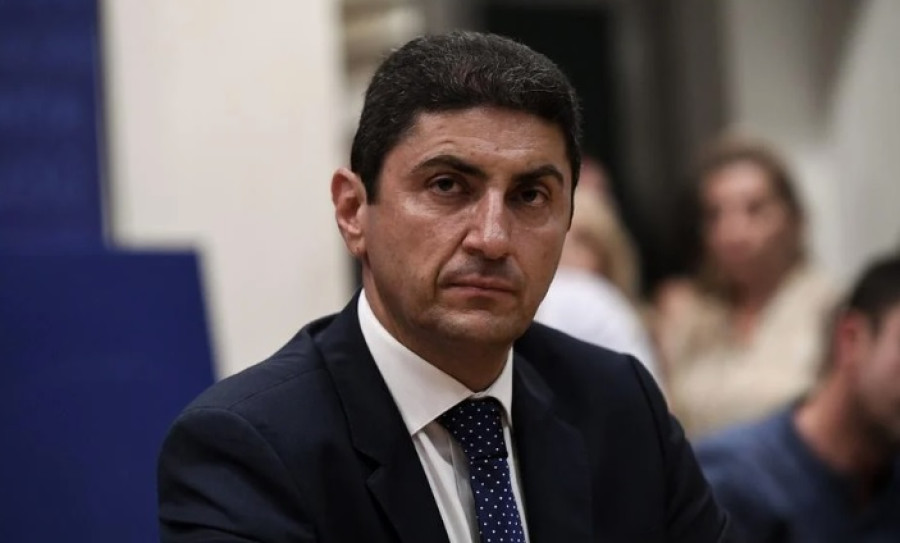 Επεισόδιο Αυγενάκη με υπάλληλο αεροδρομίου- Tι απαντά