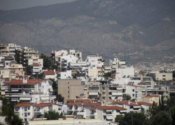 Προοδευτικό φόρο ακινήτων οκτώ κλιμακίων εξετάζει η κυβέρνηση