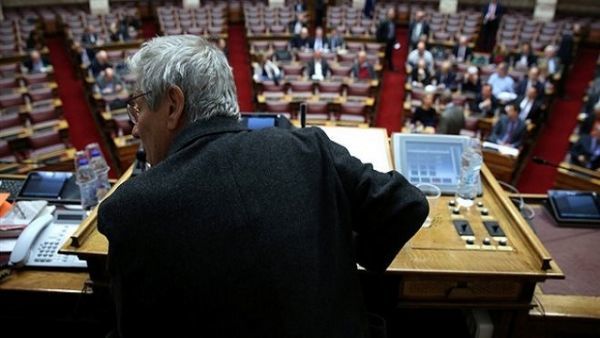Υπερψηφίστηκε επί της αρχής το πολυνομοσχέδιο του ΥΠΟΙΚ