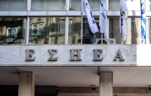 Πέθανε ο δημοσιογράφος Βαγγέλης Νιάκας