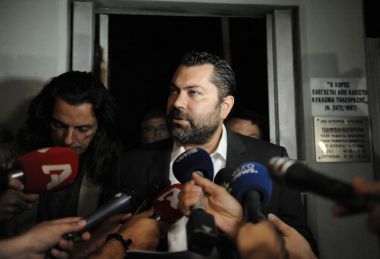 Σε ΣΚΑΙ, Καλογρίτσα, ΑΝΤ1 και Μαρινάκη οι τηλεοπτικές άδειες