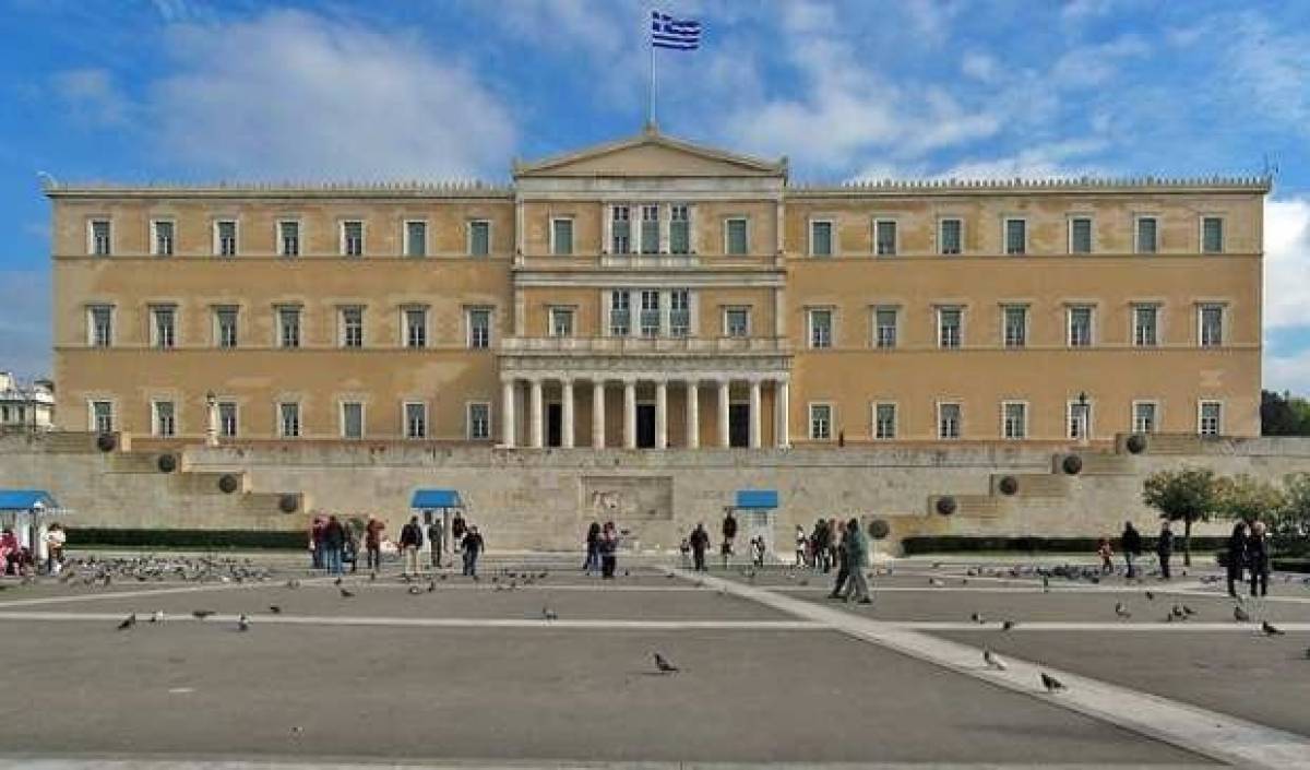 Αρνητικά τα τεστ κορονοϊού σε βουλευτές και υπαλλήλους της Βουλής