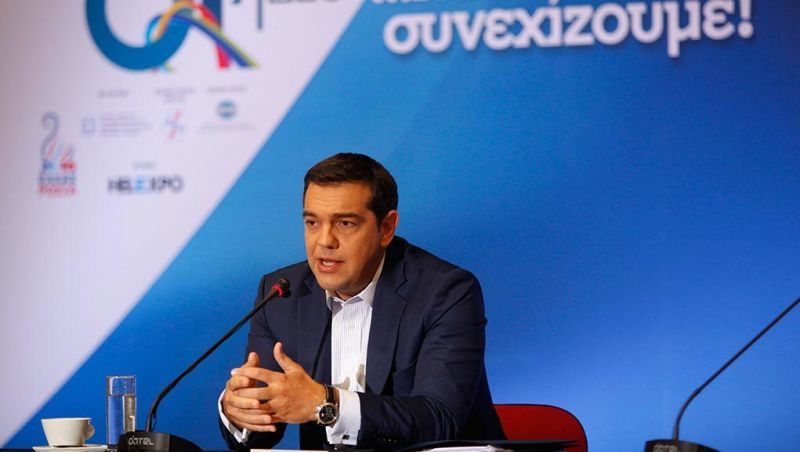 SZ: Μπούμερανγκ για τον Τσίπρα οι τηλεοπτικές άδειες