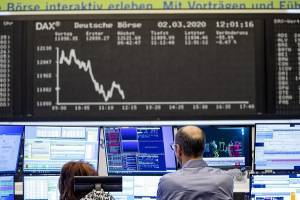 Σε κλοιό ρευστοποιήσεων τα ευρωπαϊκά χρηματιστήρια