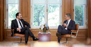 Ελλάδα και Κύπρος επιταχύνουν την ηλεκτρική διασύνδεση: Επικαιροποίηση οικονομικών δεδομένων και νέοι επενδυτές