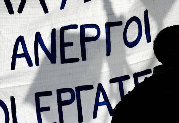 Με αποδοχές κάτω του ορίου φτώχειας το 31% των απασχολουμένων