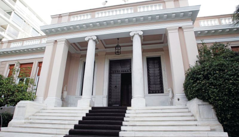 Le Monde: Εκλογές στις 2/8 αν δεν υπάρξει συμφωνία