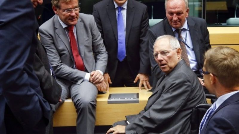 Σόιμπλε: Σταματήστε να λέτε ότι φταίνε διαρκώς «κάποιοι ξένοι»