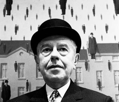 René Magritte: Οι μαγικοί πίνακες του ζωγράφου που μάς έκανε να αγαπήσουμε τον σουρεαλισμό