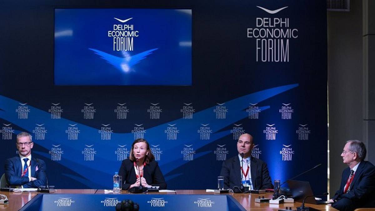 Έρχεται αύξηση στα επιτόκια από την ΕΚΤ το β’ εξάμηνο