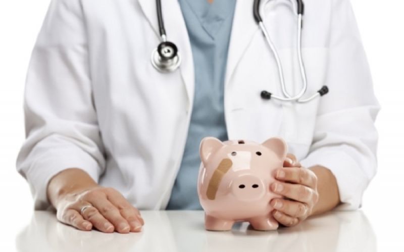Η Υγεία πολιτικό και κοινωνικό ανάχωμα για την κυβέρνηση