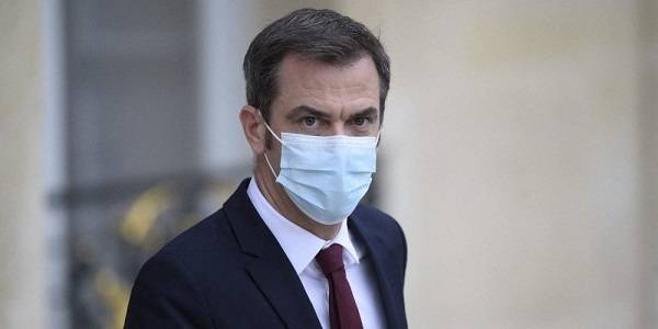 Βεράν: Ένας Παριζιάνος μολύνεται από κορονοϊό κάθε 30''