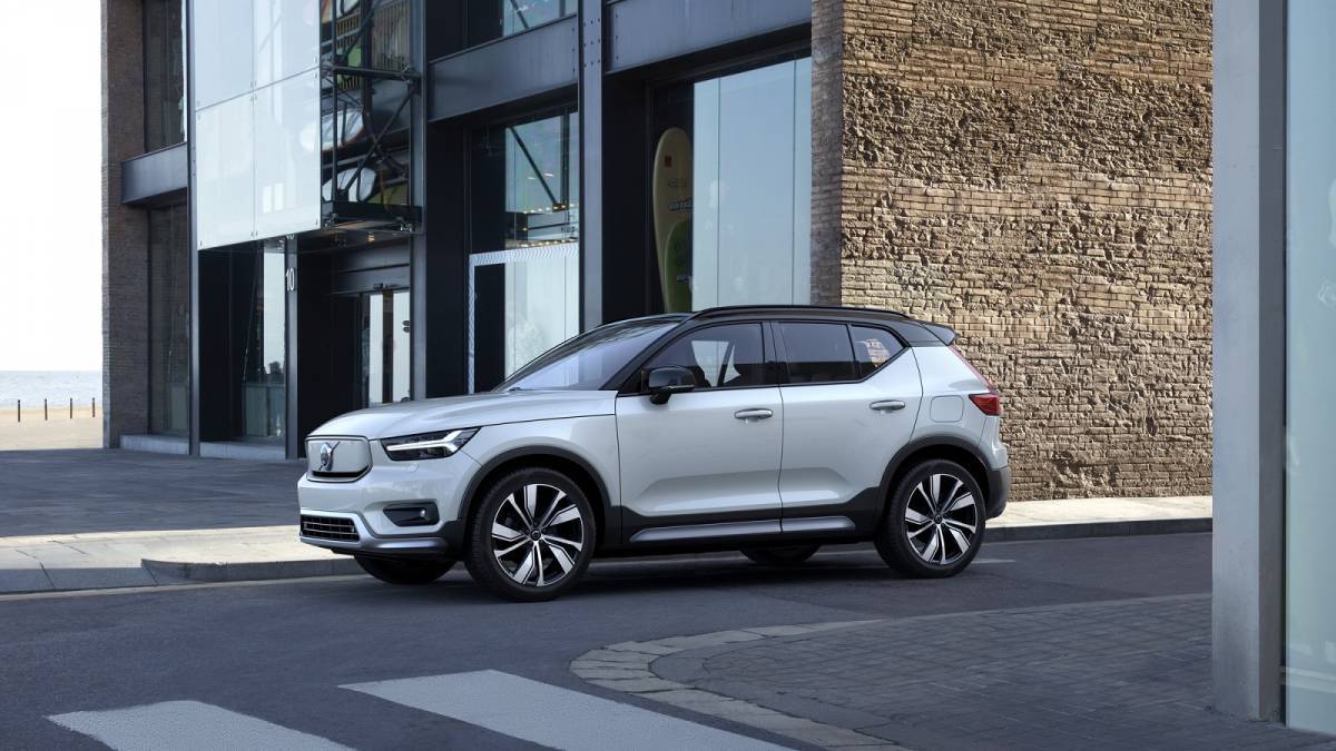 Στον πρόεδρο της ΔΕΗ το πρώτο ηλεκτρικό Volvo στην Ελλάδα