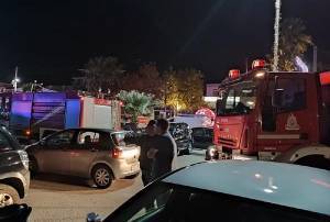 Τραγωδία στον Ωρωπό: Δυο νεκροί από πτώση αυτοκινήτου στο λιμάνι