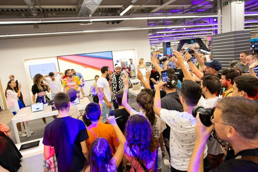 Κωτσόβολος: Στο The Mall Athens το μοναδικό νέας γενιάς Apple Shop