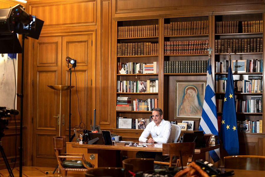 Το blitzkrieg του Μητσοτάκη και το νέο χρονοδιάγραμμα για τον γάμο