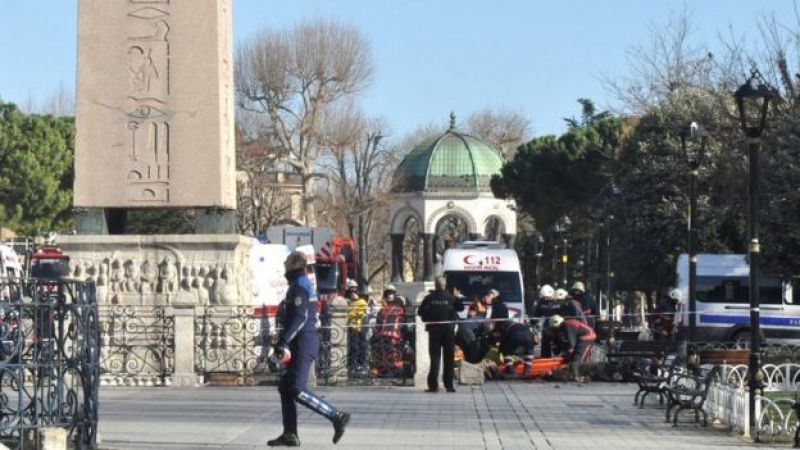 Νταβούτογλου σε Μέρκελ: Οι περισσότεροι νεκροί είναι Γερμανοί