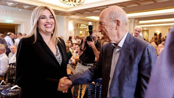 Συνάντηση Γεννηματά - Σημίτη ενόψει συνεδρίου