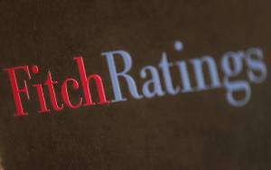 Fitch: Σταθερή στο ΒΒ η αξιολόγηση της Ελλάδας- Αναβαθμισμένες προοπτικές